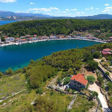 Suncokret Novigrad (Dalmatia)